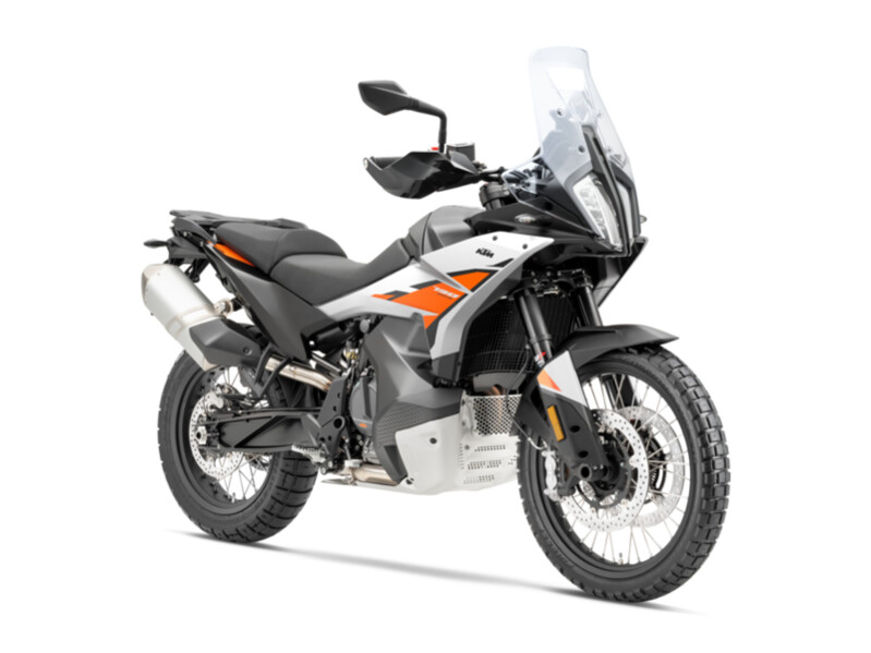 790 ADVENTURE white 2025